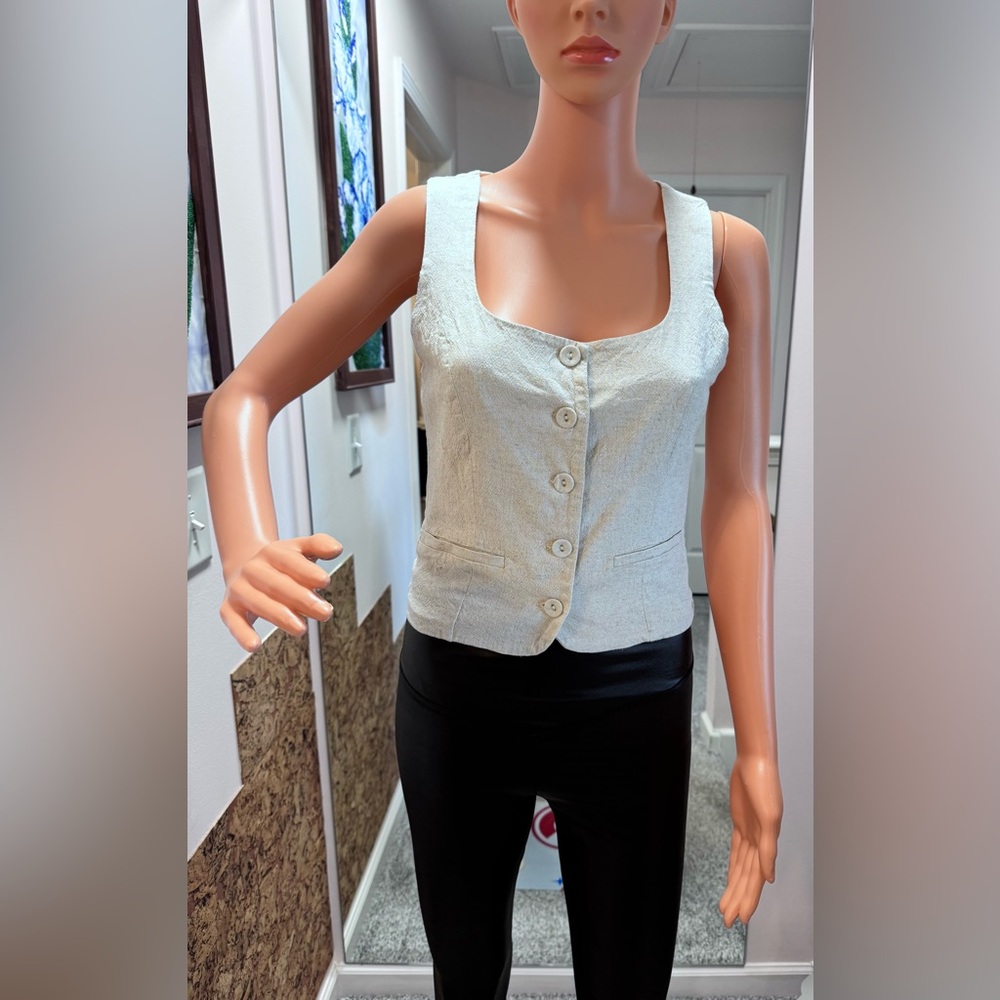 Forever 21 Cream Button-Front Blouse